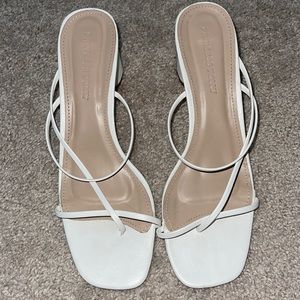Princess Polly sandal